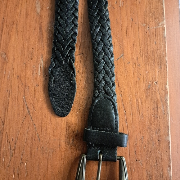 Belts - Picture 6 of 10